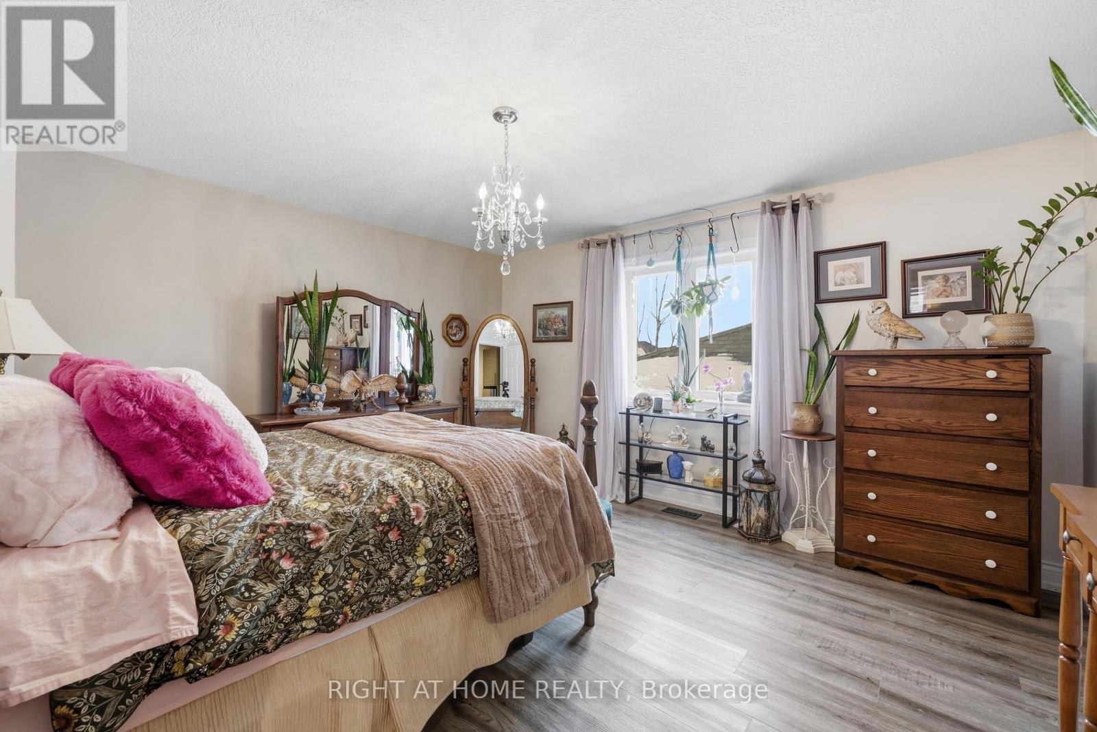 42 Webb Avenue, Brantford, Ontario  N3T 6S6 - Photo 34 - X12826050