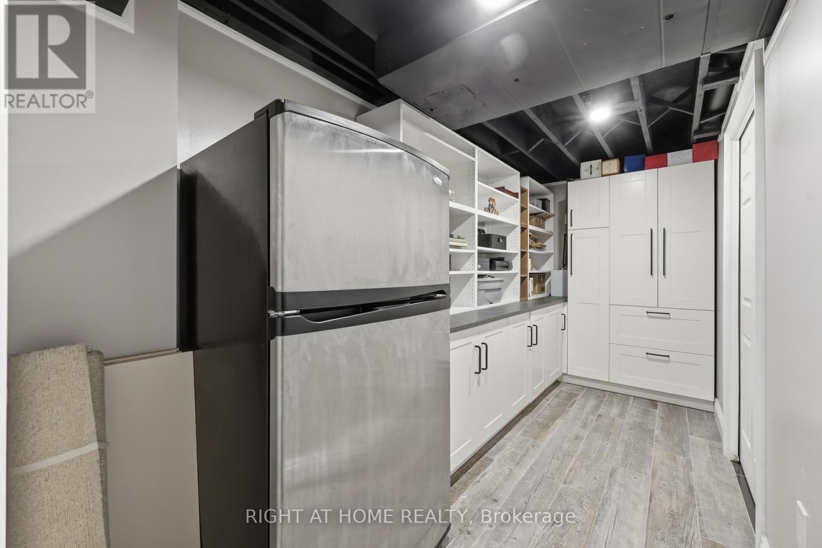 42 Webb Avenue, Brantford, Ontario  N3T 6S6 - Photo 37 - X12826050