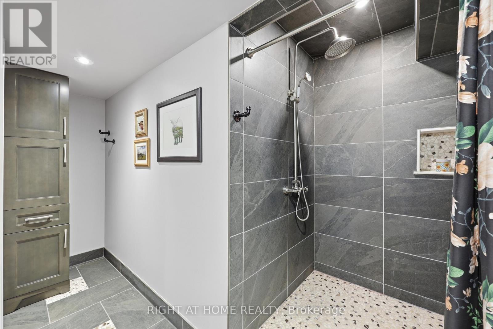 42 Webb Avenue, Brantford, Ontario  N3T 6S6 - Photo 45 - X12826050