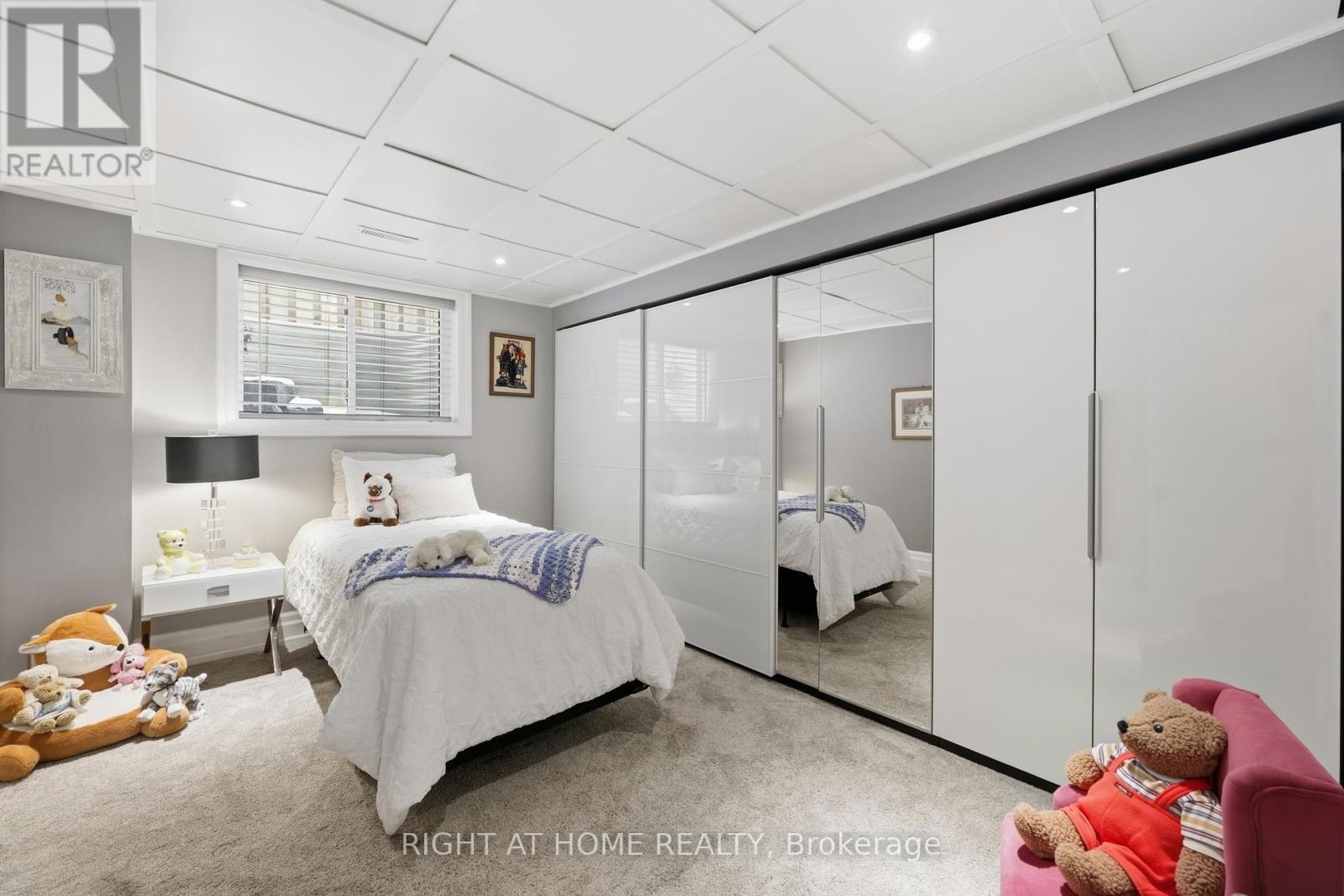 42 Webb Avenue, Brantford, Ontario  N3T 6S6 - Photo 46 - X12826050