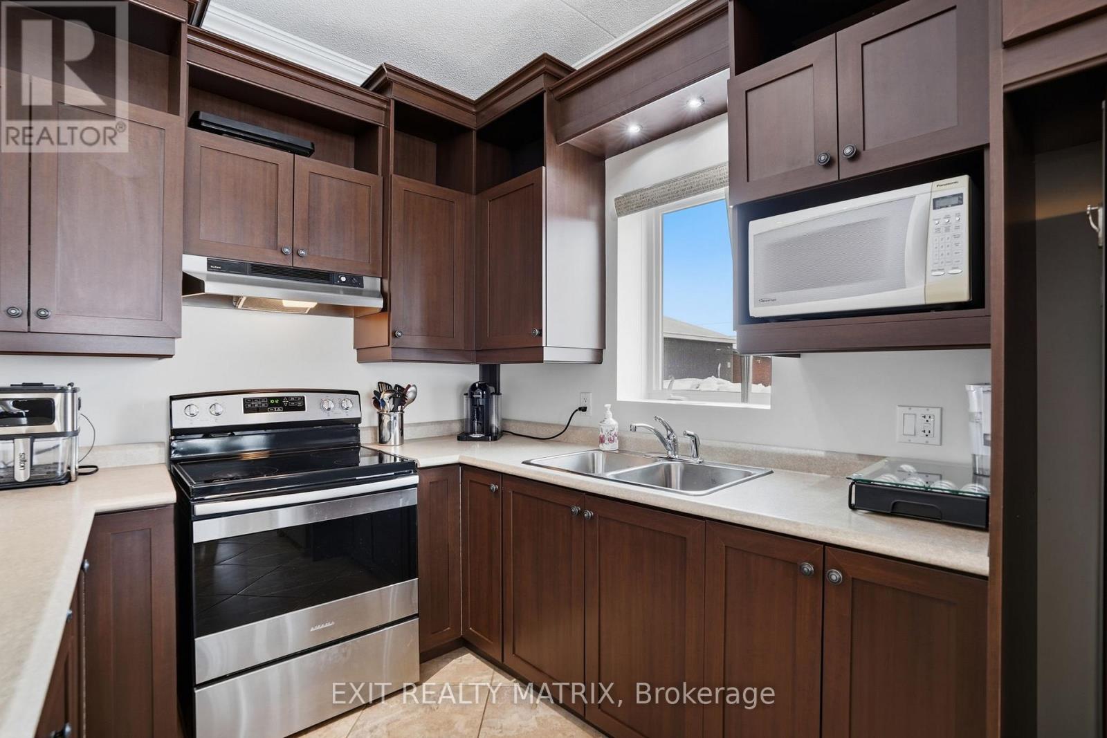 4 - 20 Valain Street, Alfred And Plantagenet, Ontario  K0B 1A0 - Photo 18 - X12826232