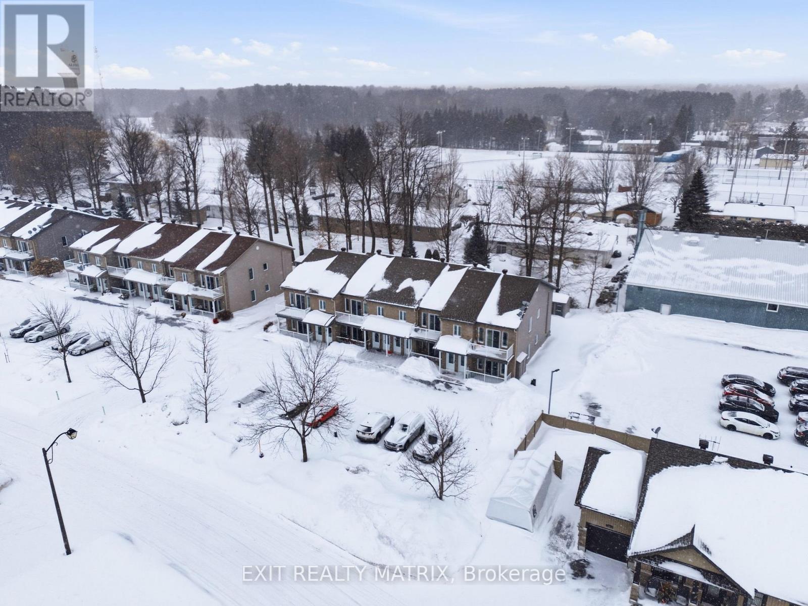 4 - 20 Valain Street, Alfred And Plantagenet, Ontario  K0B 1A0 - Photo 25 - X12826232