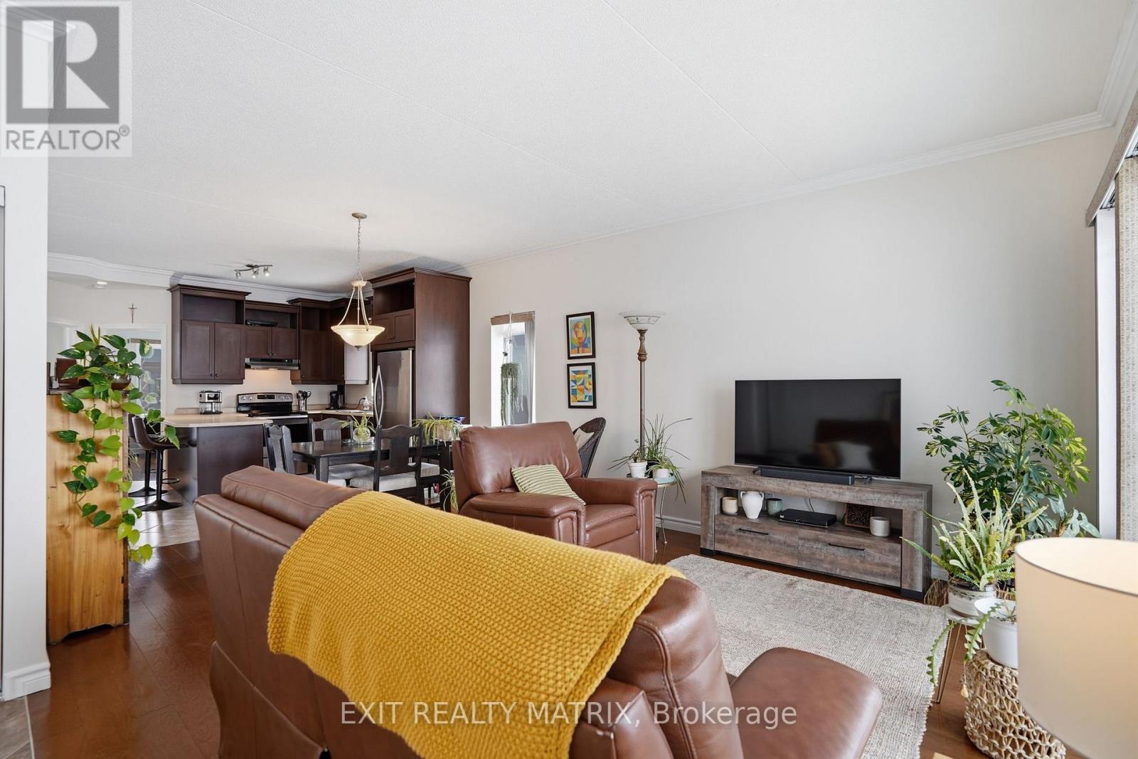 4 - 20 Valain Street, Alfred And Plantagenet, Ontario  K0B 1A0 - Photo 6 - X12826232