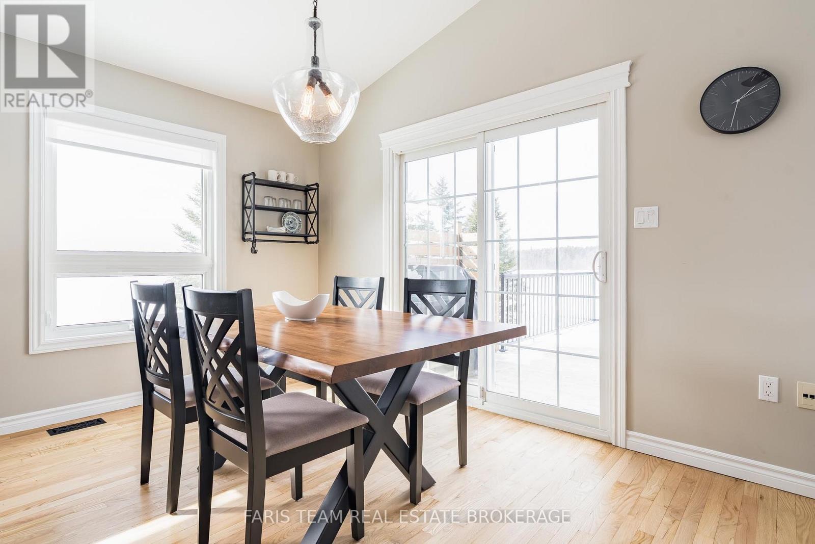 5518 25 Side Road, Essa, Ontario  L0M 1T0 - Photo 10 - N12817998