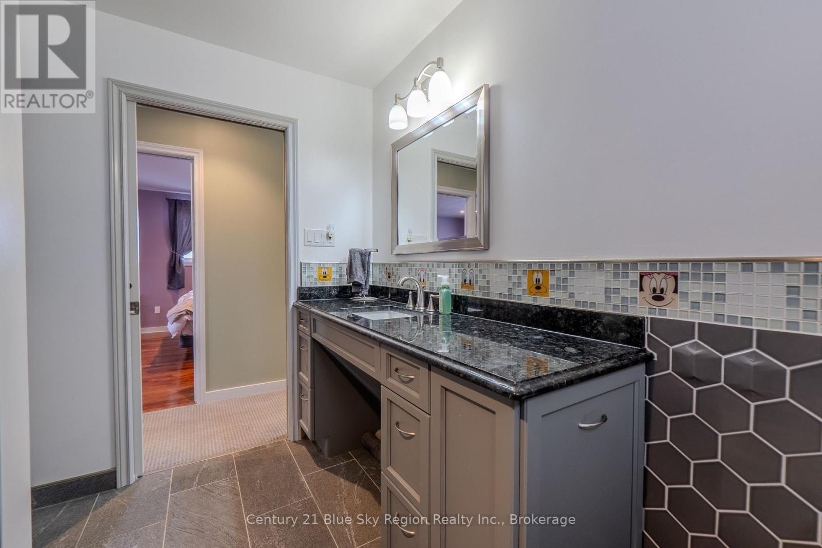 5 Knox Court, North Bay, Ontario  P1A 2P6 - Photo 18 - X12826362