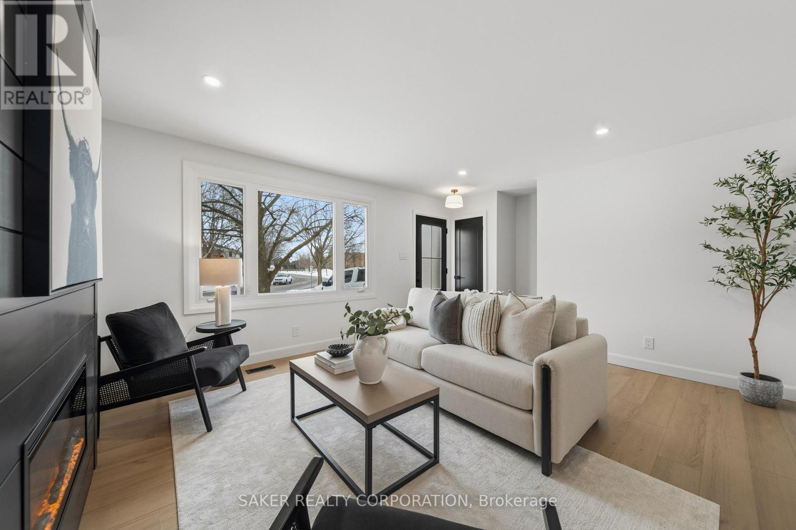 206 Admiral Drive, London East, Ontario  N5V 1H8 - Photo 7 - X12814676