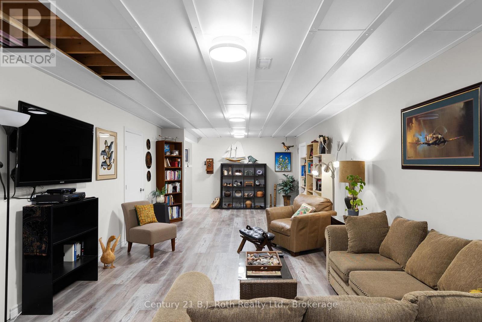 179 Bayshore Drive, Ramara, Ontario  L0K 1B0 - Photo 27 - S12826250