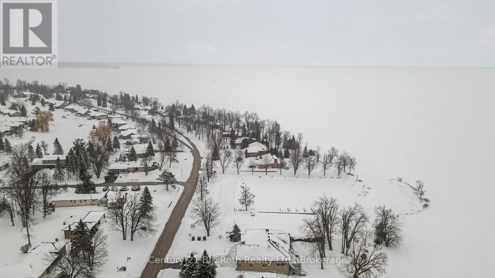 179 Bayshore Drive, Ramara, Ontario  L0K 1B0 - Photo 34 - S12826250