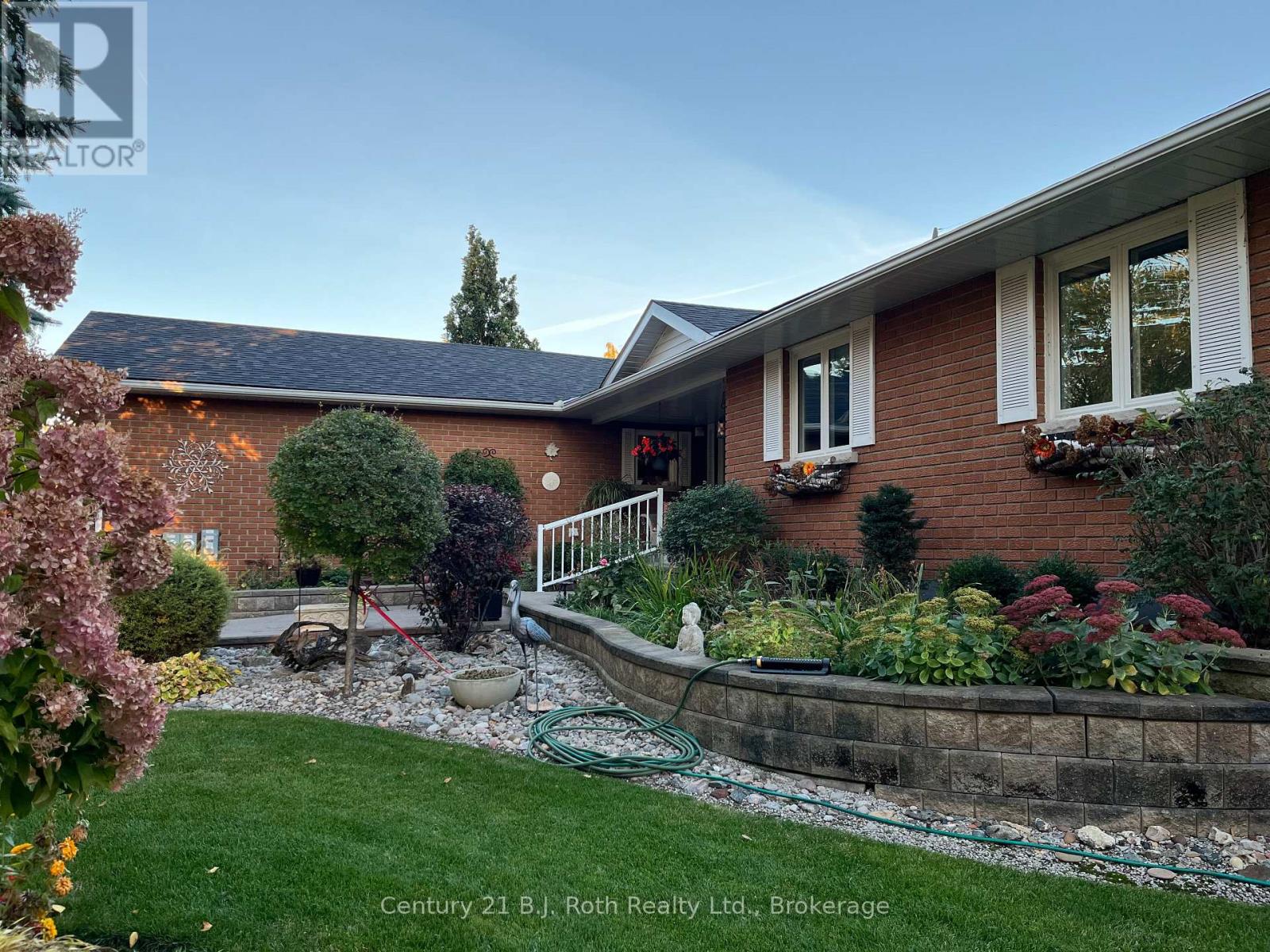 179 Bayshore Drive, Ramara, Ontario  L0K 1B0 - Photo 35 - S12826250