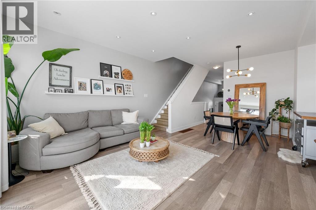 2458 Scholars Common, Burlington, Ontario  L7P 2W2 - Photo 8 - 40806129