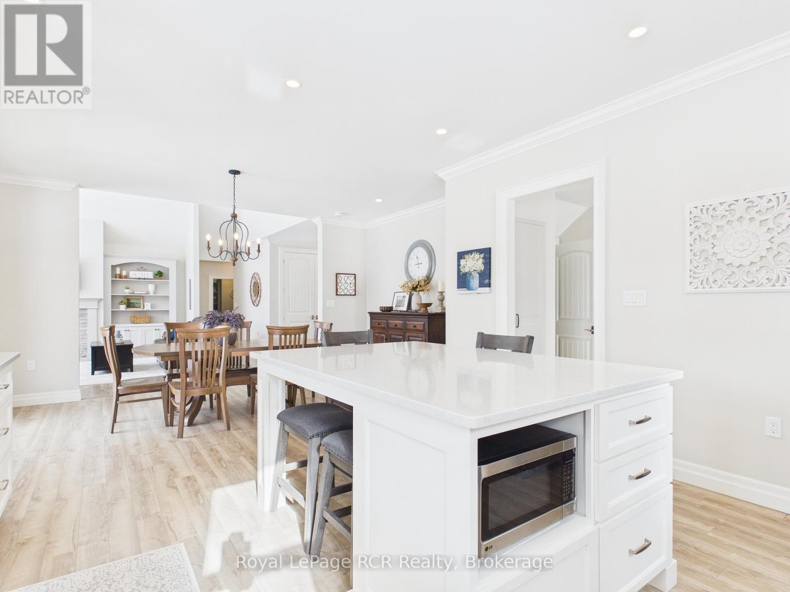 31 Walker Way, South Bruce Peninsula, Ontario  N0H 2G0 - Photo 12 - X12826194