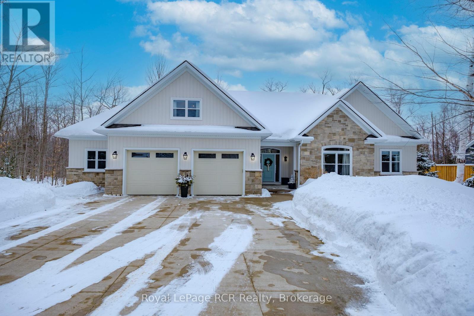 31 Walker Way, South Bruce Peninsula, Ontario  N0H 2G0 - Photo 3 - X12826194