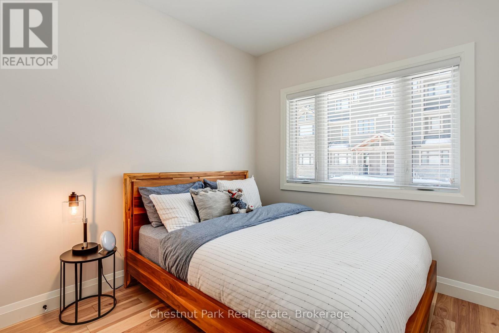 10 - 106 Alpine Springs Court, Blue Mountains, Ontario  L9Y 0T4 - Photo 5 - X12826266