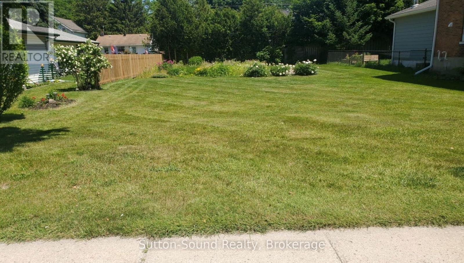 863 5th Avenue W, Owen Sound, Ontario  N4K 5A5 - Photo 2 - X12826276