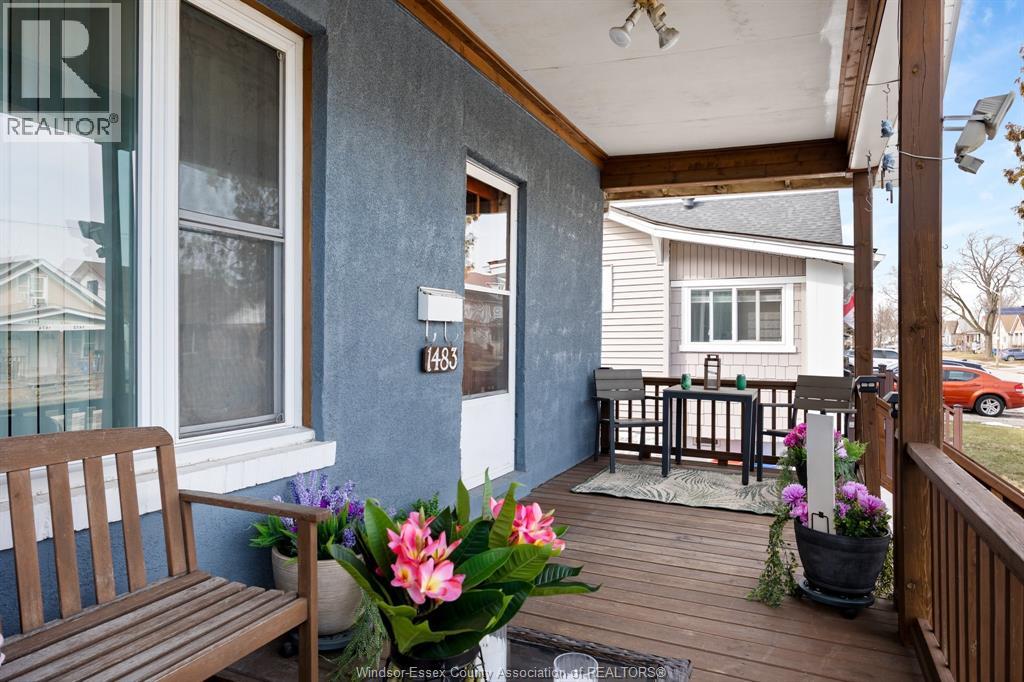 1483 Lillian, Windsor, Ontario N8X 4A7 - Photo 3 - 26004139