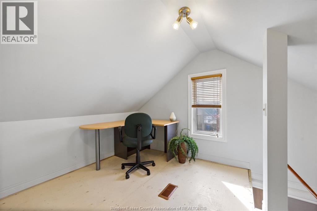 1483 Lillian, Windsor, Ontario N8X 4A7 - Photo 20 - 26004139