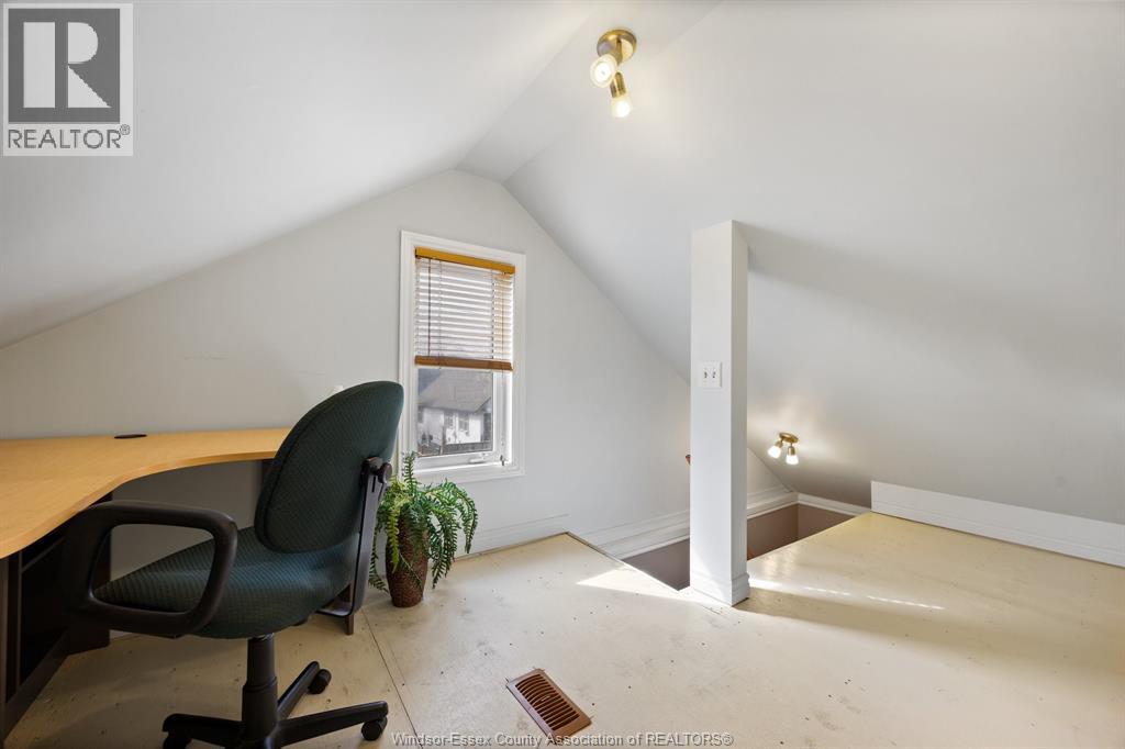 1483 Lillian, Windsor, Ontario N8X 4A7 - Photo 19 - 26004139