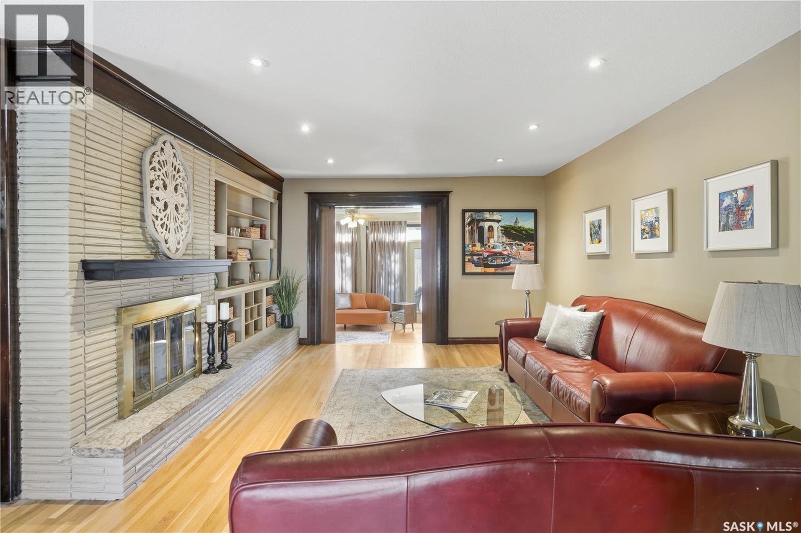 2807 Assiniboine Avenue, Regina, Saskatchewan  S4S 1E2 - Photo 5 - SK020641