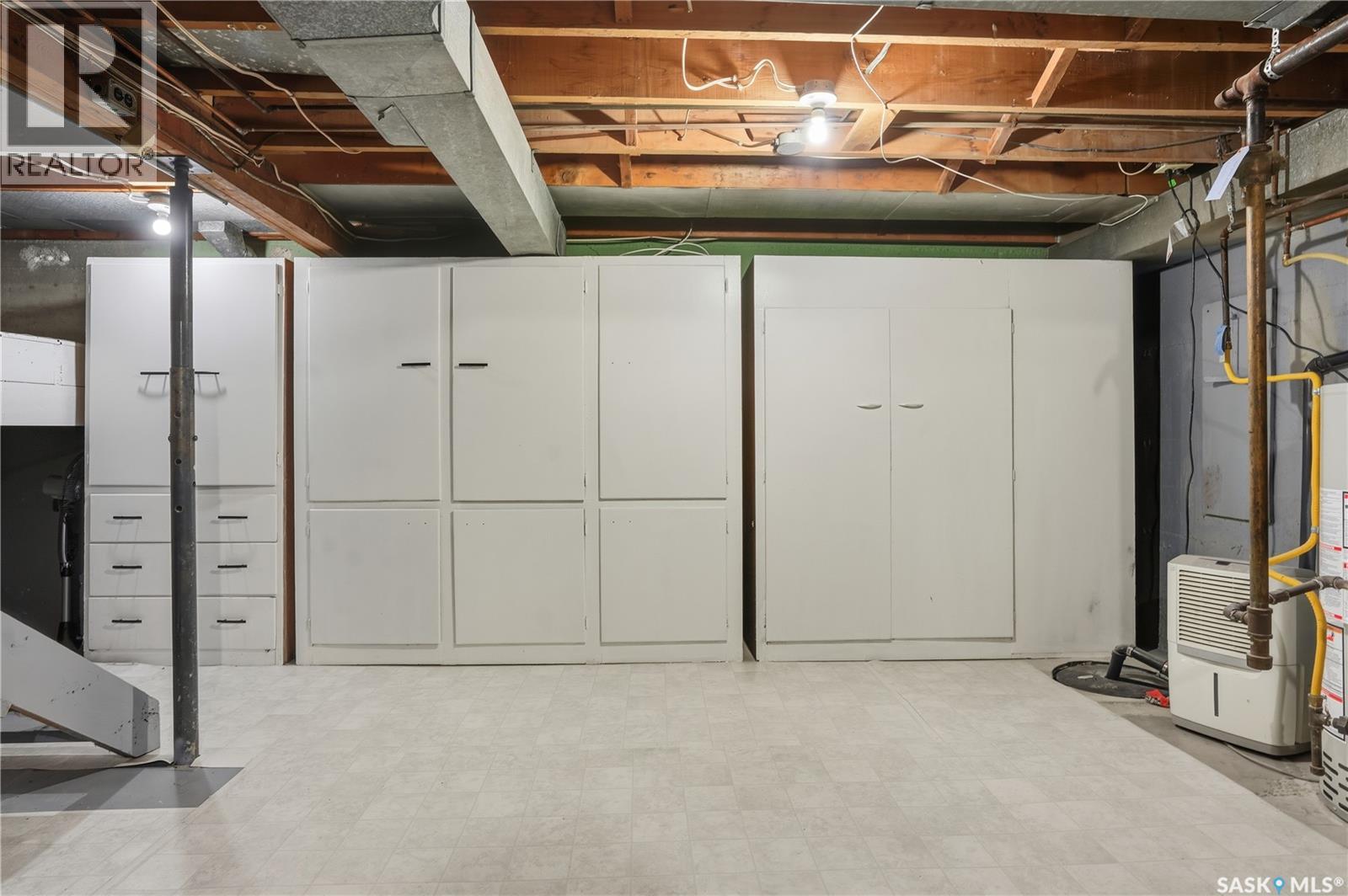 2807 Assiniboine Avenue, Regina, Saskatchewan  S4S 1E2 - Photo 47 - SK020641