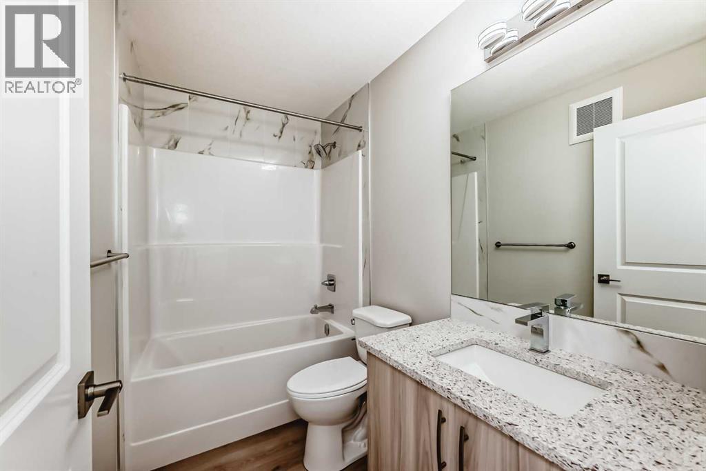 156 Belvedere Park Se, Calgary, Alberta  T2A 8A1 - Photo 35 - A2273914