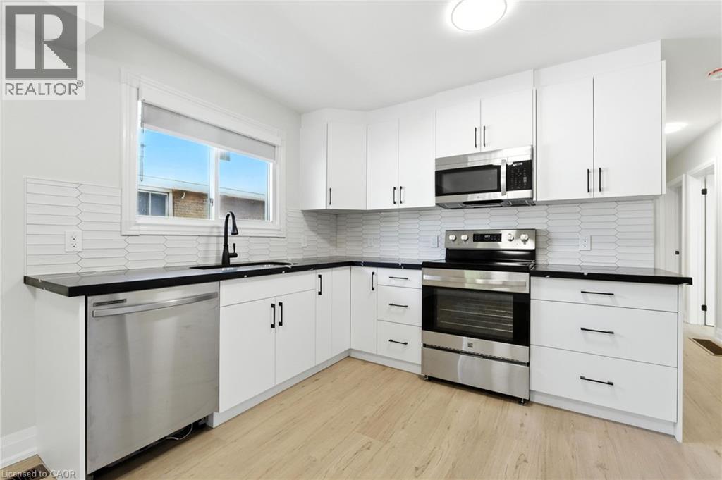 929 Upper Ottawa Street, Hamilton, Ontario  L8T 3V6 - Photo 5 - 40807942