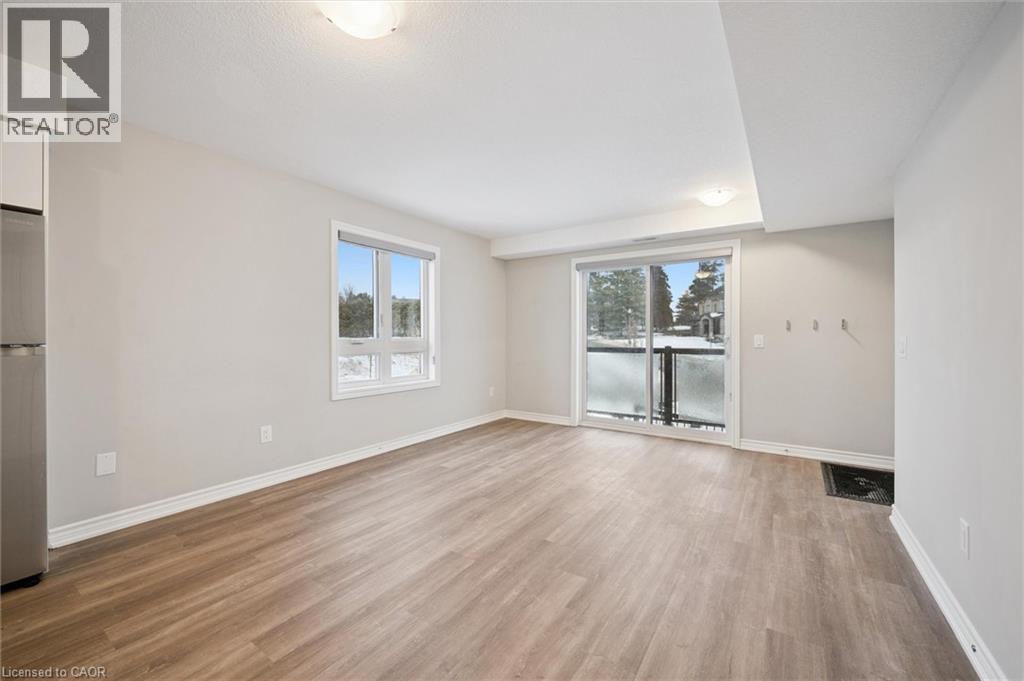 239 Chapel Hill Drive, Kitchener, Ontario N2R 0S4 - Photo 6 - 40808071