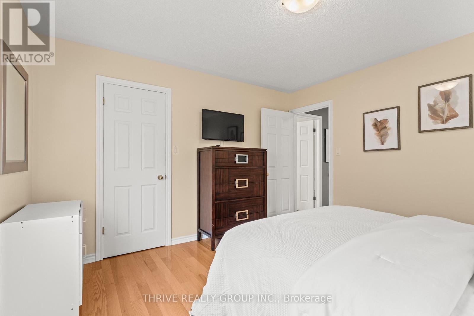 12 - 6 Cadeau Terrace, London South, Ontario  N6K 4W6 - Photo 24 - X12826176