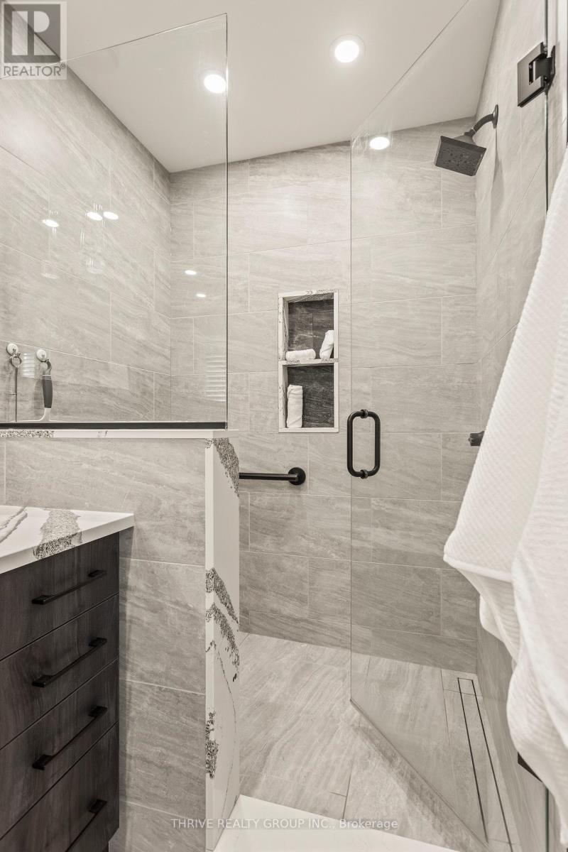 12 - 6 Cadeau Terrace, London South, Ontario  N6K 4W6 - Photo 31 - X12826176