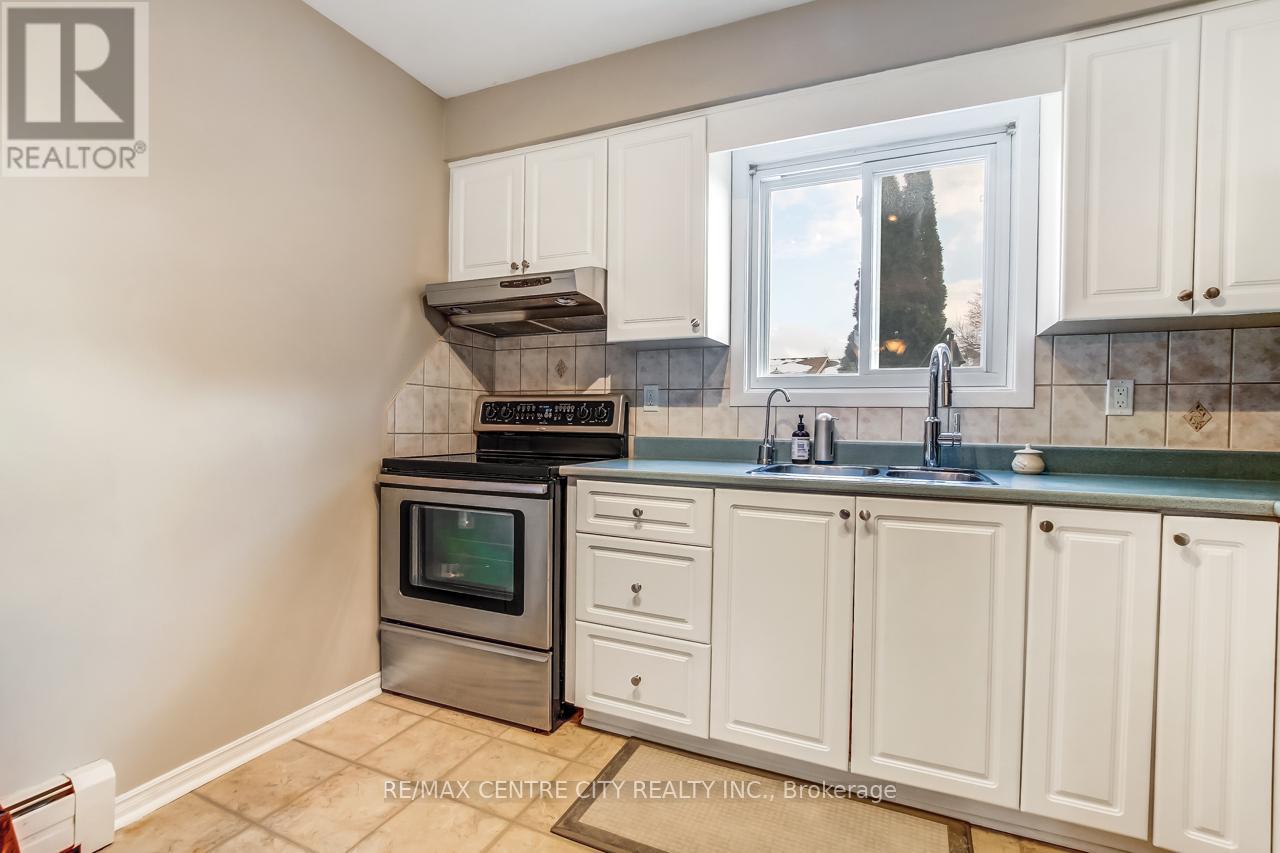 951 Notre Dame Drive, London South, Ontario  N6J 3C3 - Photo 7 - X12826184