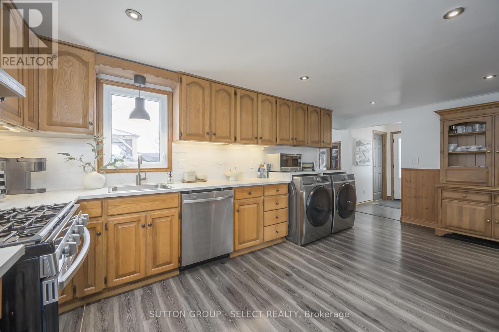 15342 Plover Mills Road, Middlesex Centre, Ontario  N0M 2A0 - Photo 13 - X12826202