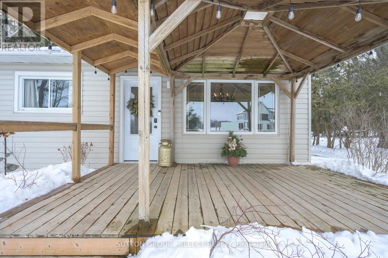 15342 Plover Mills Road, Middlesex Centre, Ontario  N0M 2A0 - Photo 3 - X12826202