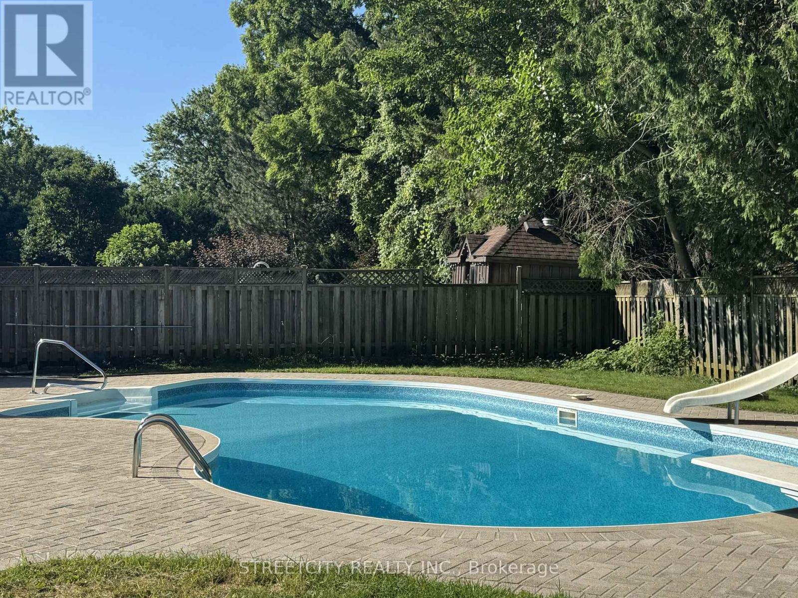 397 Grangeover Court, London North, Ontario  N6G 4K8 - Photo 46 - X12826204