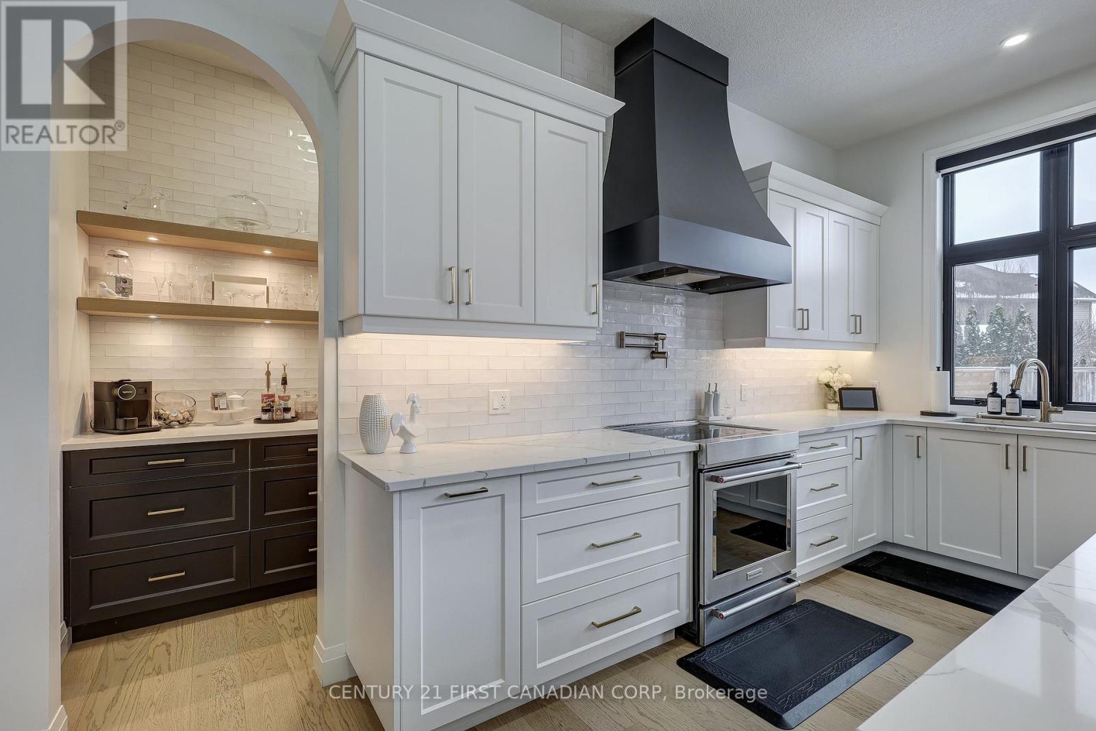 2505 Kains Road, London South, Ontario  N6K 0C8 - Photo 20 - X12826290