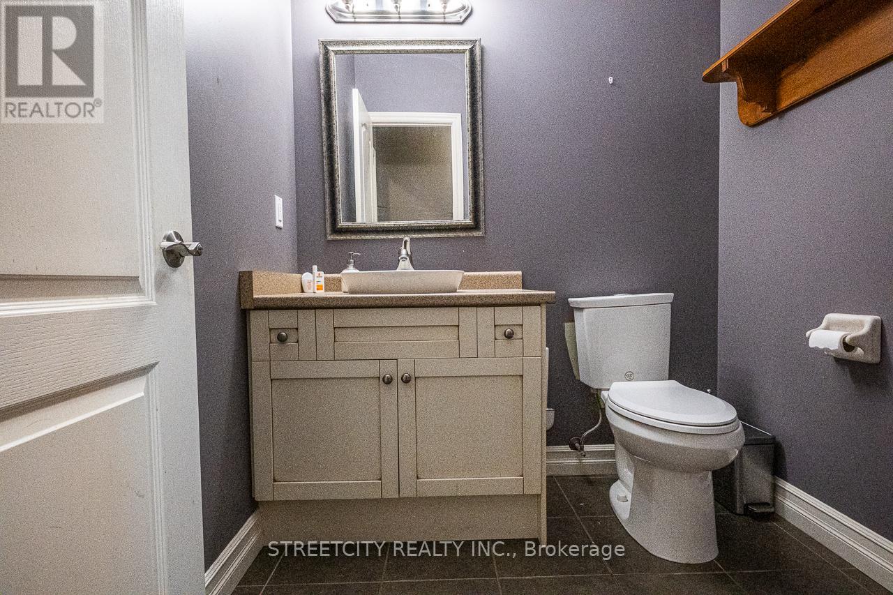 1366 Kains Woods Terrace, London South, Ontario  N6K 4Z7 - Photo 21 - X12826350