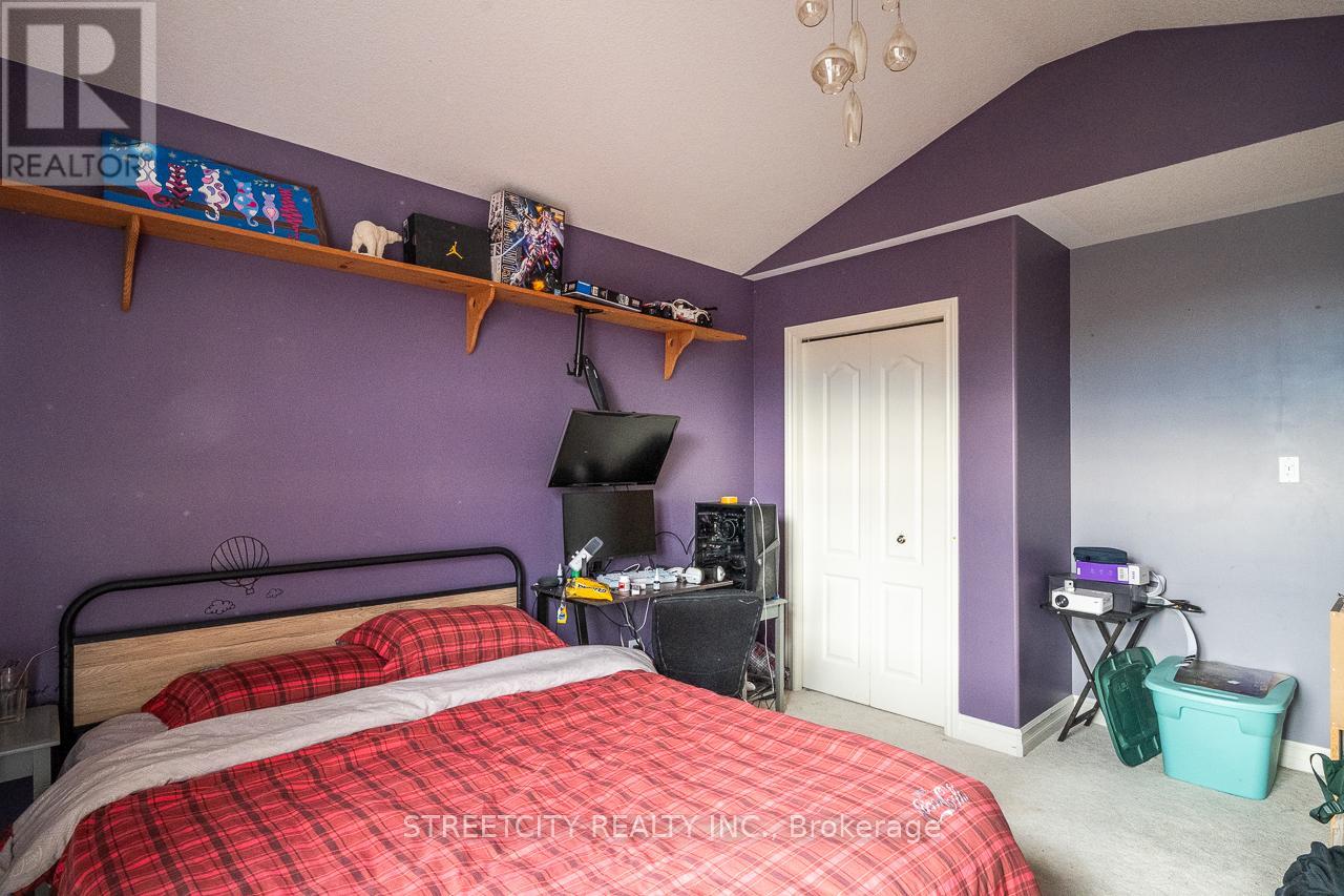 1366 Kains Woods Terrace, London South, Ontario  N6K 4Z7 - Photo 25 - X12826350