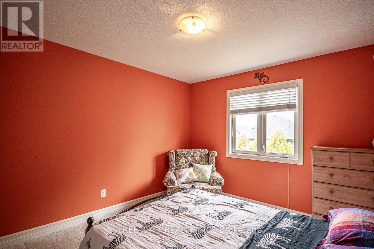 1366 Kains Woods Terrace, London South, Ontario  N6K 4Z7 - Photo 41 - X12826350