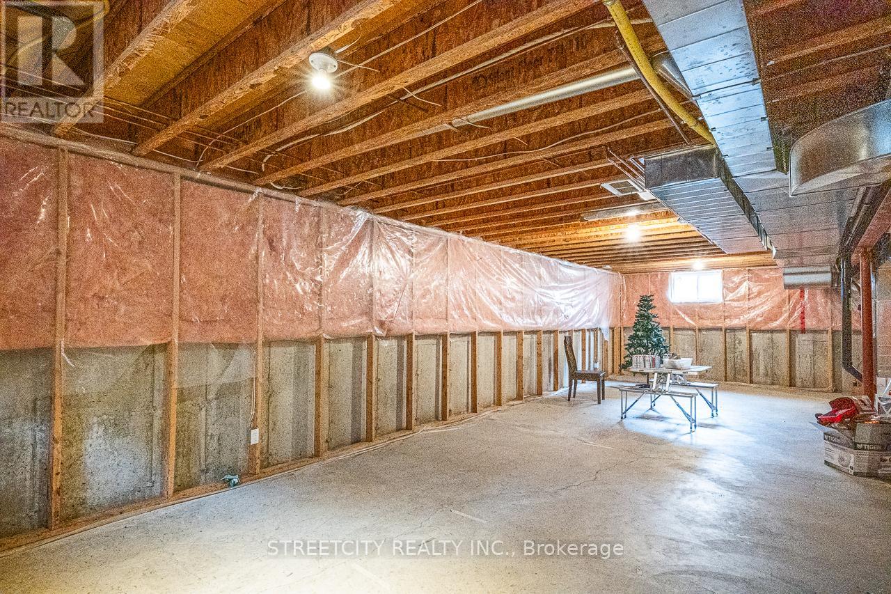 1366 Kains Woods Terrace, London South, Ontario  N6K 4Z7 - Photo 42 - X12826350