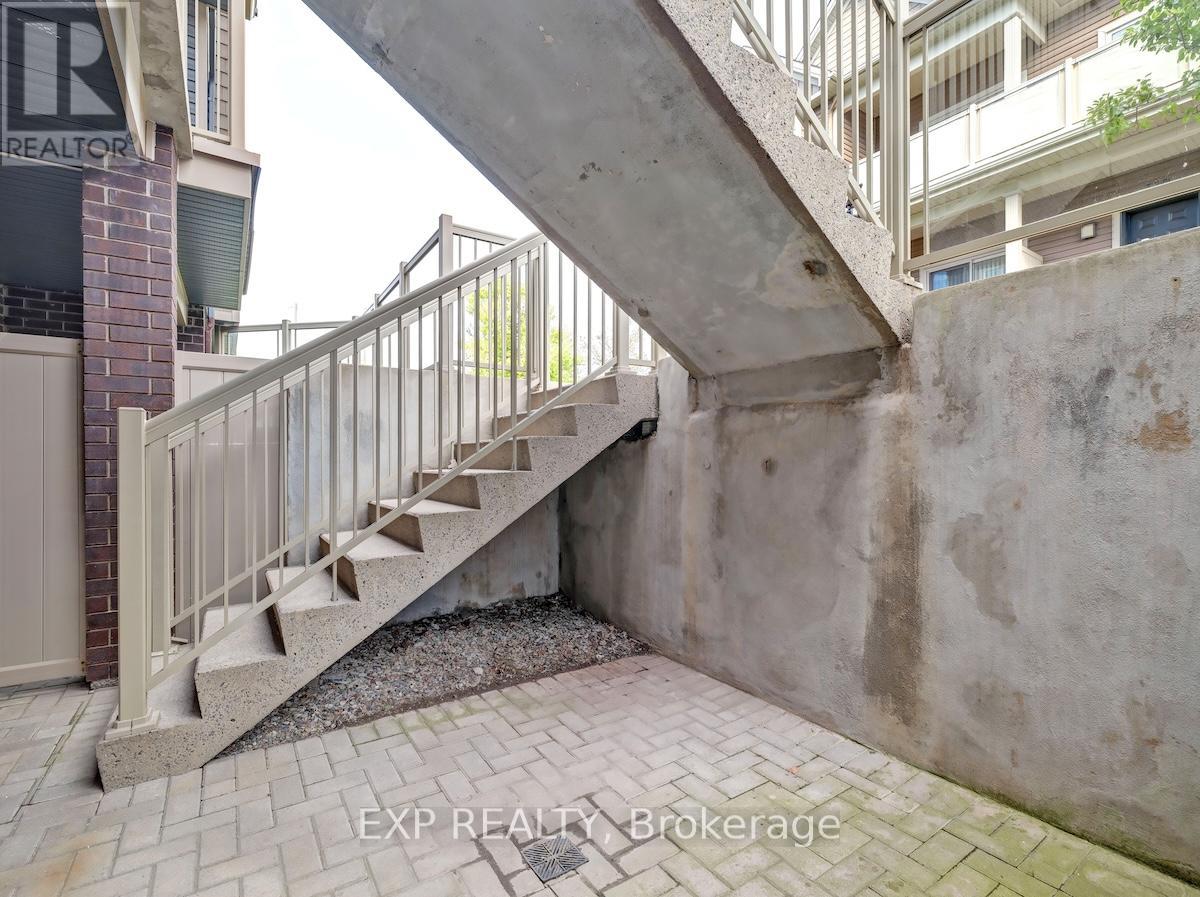 5 - 301 Big Sky Private, Ottawa, Ontario  K1T 0M8 - Photo 4 - X12826122