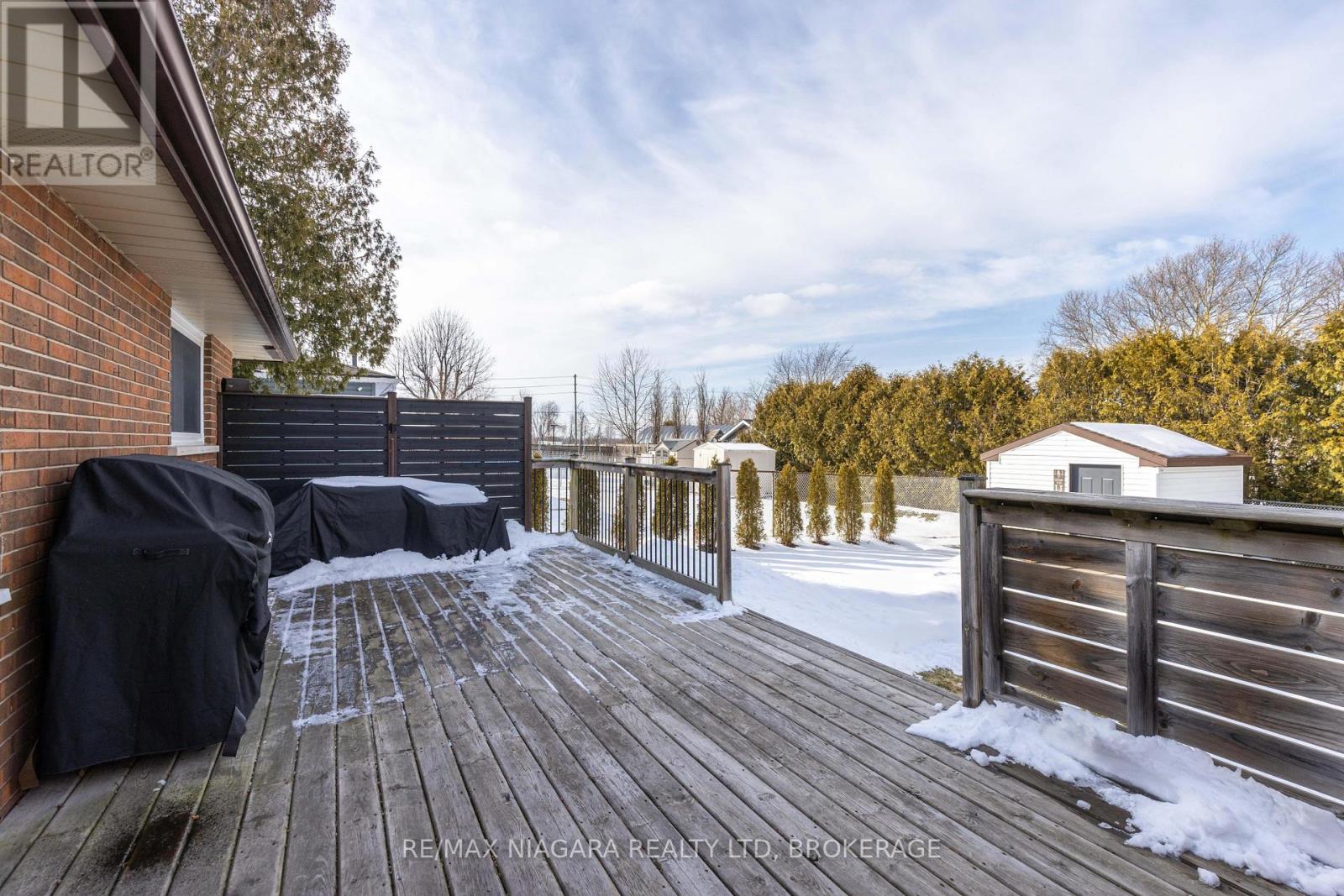 8225 Paddock Trail Drive, Niagara Falls, Ontario  L2H 1X1 - Photo 22 - X12826260