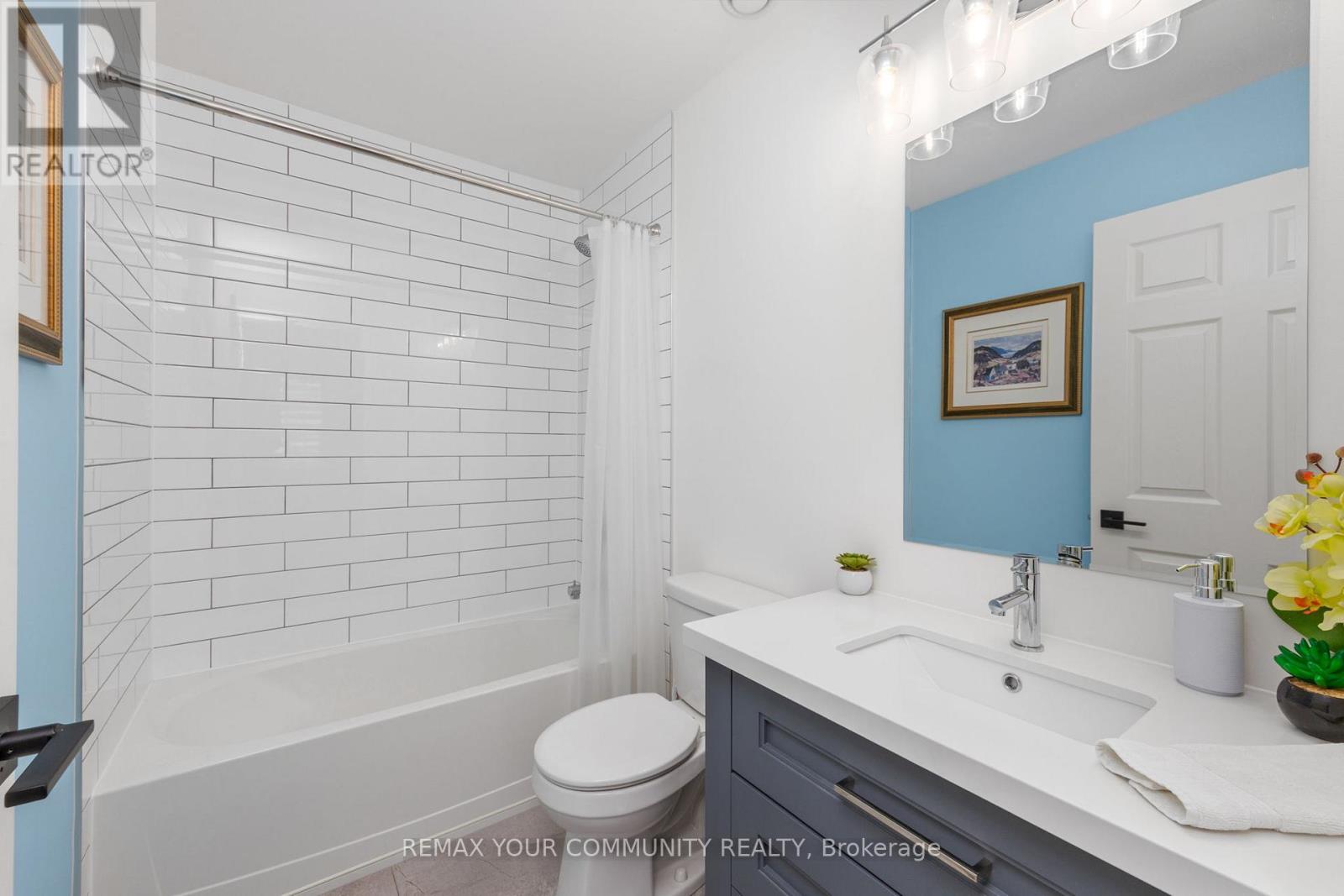 202 - 9973 Keele Street, Vaughan, Ontario  L6A 3Y5 - Photo 17 - N12825962