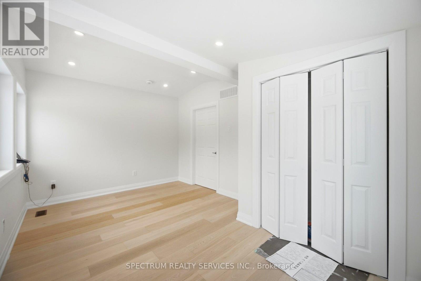 161 Antigua Drive, Wasaga Beach, Ontario  L9Z 2S2 - Photo 19 - S12591562