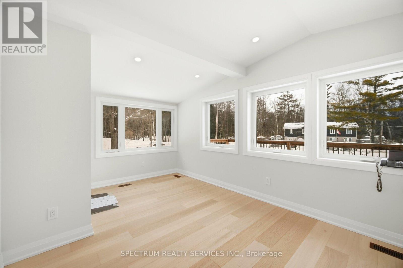 161 Antigua Drive, Wasaga Beach, Ontario  L9Z 2S2 - Photo 18 - S12591562