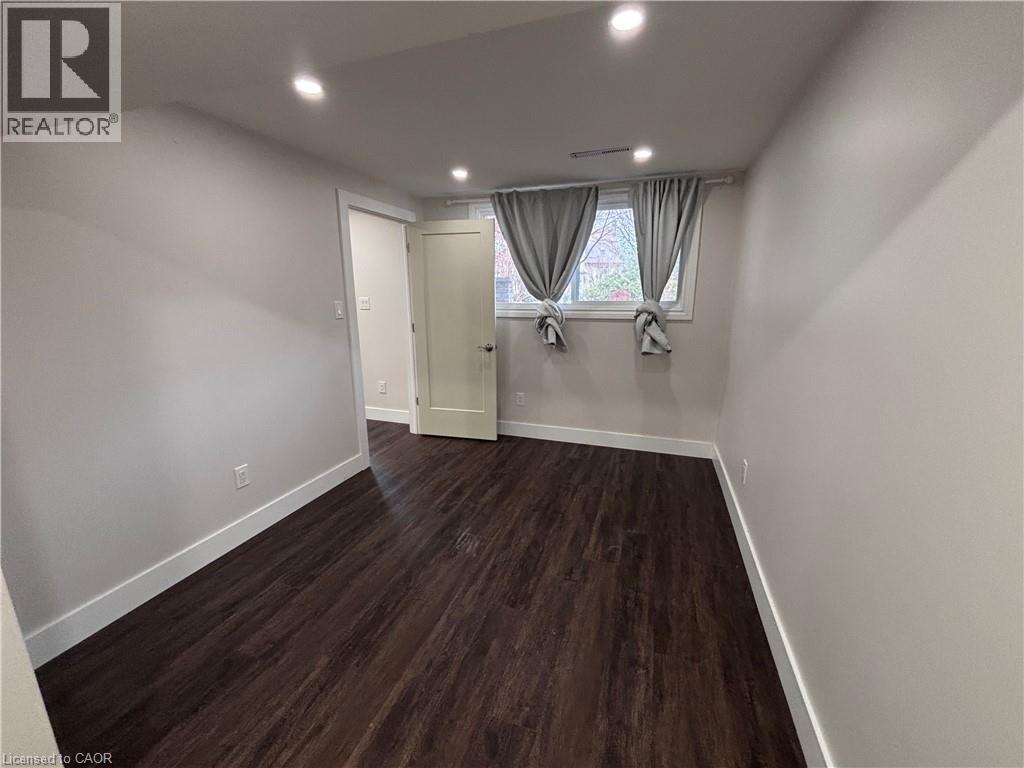 3 Governor Simcoe Drive, St. Catharines, Ontario  L2N 3J1 - Photo 18 - 40808053