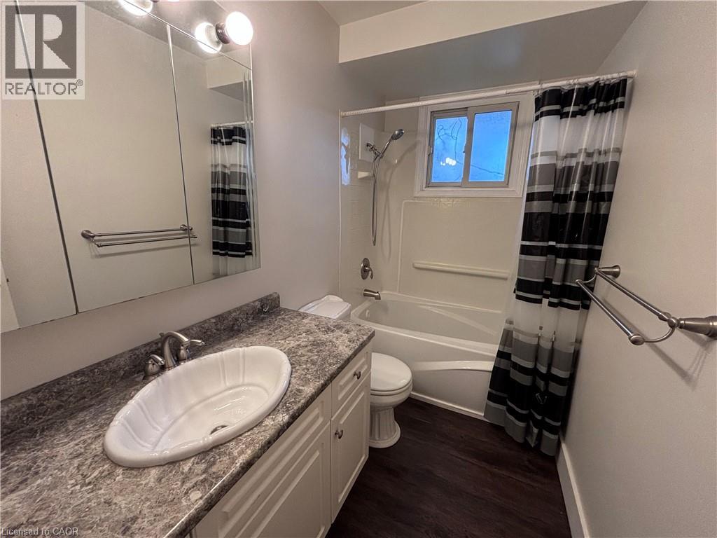 3 Governor Simcoe Drive, St. Catharines, Ontario  L2N 3J1 - Photo 20 - 40808053