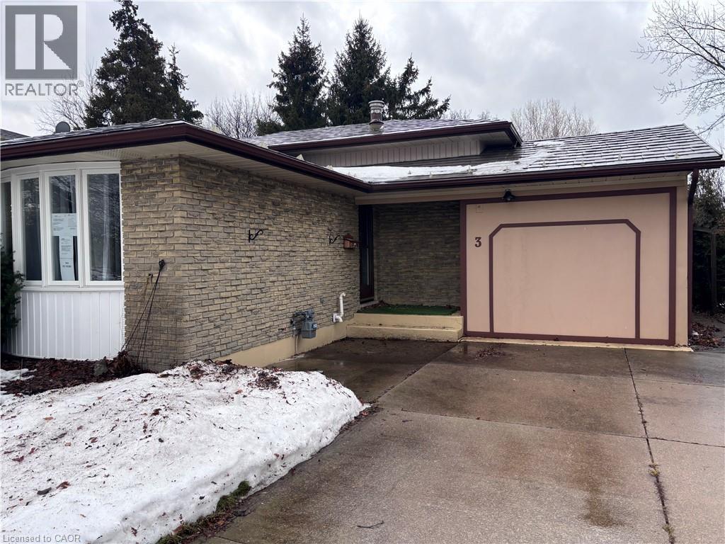 3 Governor Simcoe Drive, St. Catharines, Ontario  L2N 3J1 - Photo 3 - 40808053