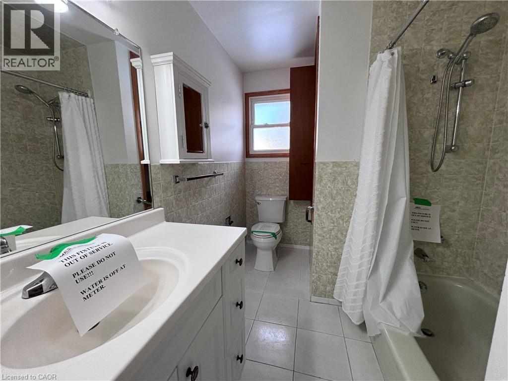 5030 Hartwood Avenue, Beamsville, Ontario  L0R 1B5 - Photo 14 - 40808038