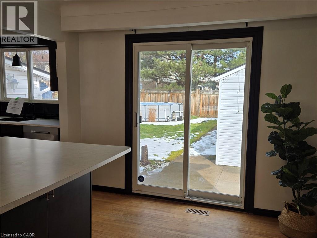 5030 Hartwood Avenue, Beamsville, Ontario  L0R 1B5 - Photo 5 - 40808038