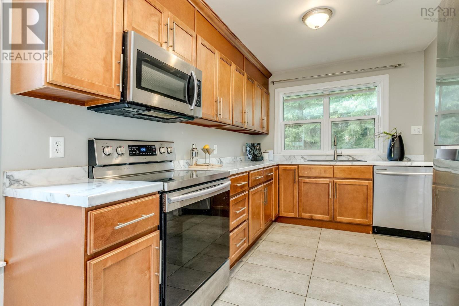 37 Sherbrooke Drive, Halifax, Nova Scotia  B3M 1P5 - Photo 14 - 202601158