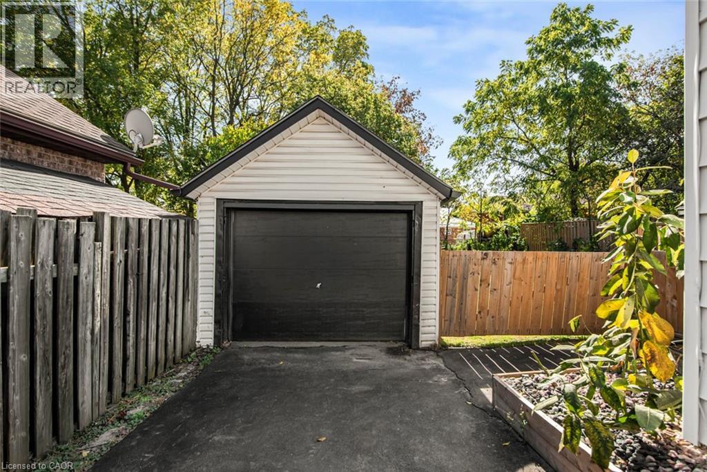 236 Grove Street, Simcoe, Ontario  N3Y 1K9 - Photo 35 - 40807887