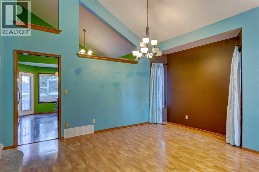 184 Riverbend Drive Se, Calgary, Alberta  T2C 3V7 - Photo 9 - A2282268